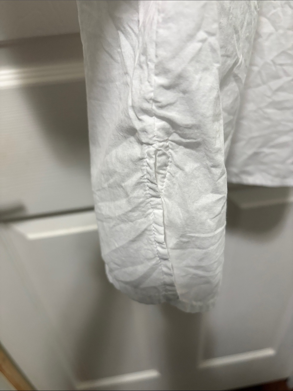 Tommy Bahama White Cotton Top with Brown Label and Embroidery - Picture 4 of 16